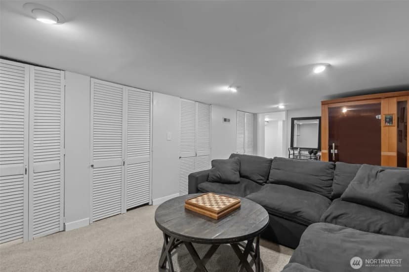 Property photo for 3410 61st Ave Sw, Seattle photo 29