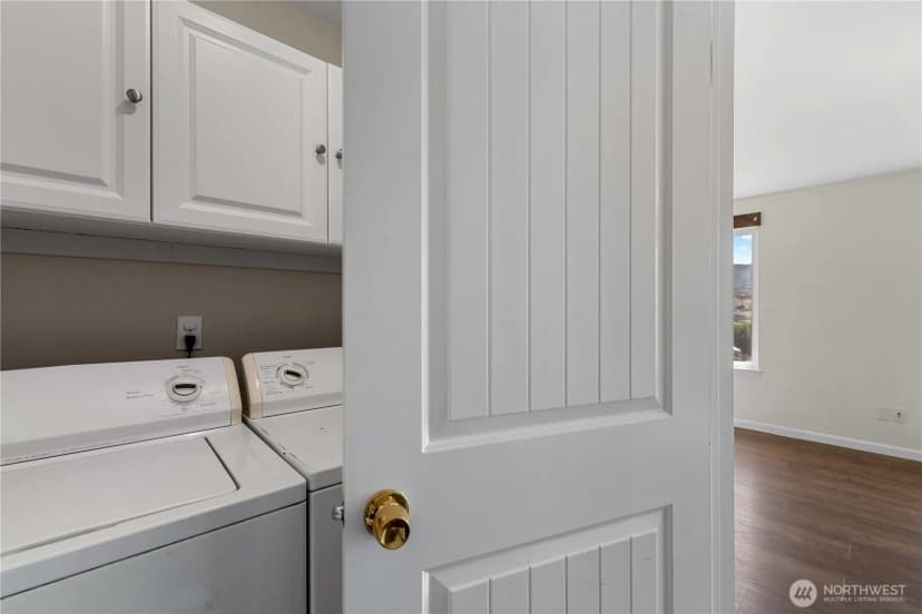 Property photo for 608 S Lawler Avenue, East Wenatchee photo 16