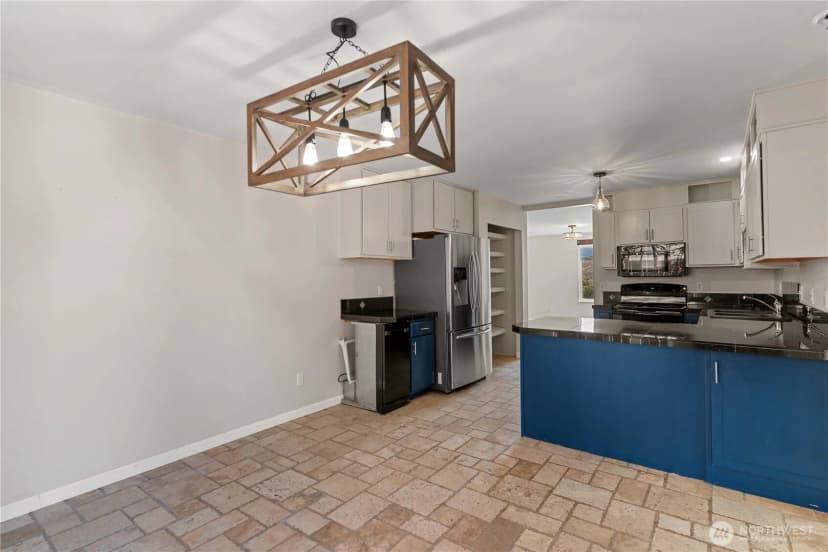 Property photo for 608 S Lawler Avenue, East Wenatchee photo 9