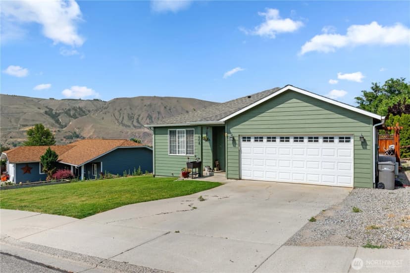 Property photo for 608 S Lawler Avenue, East Wenatchee photo 21