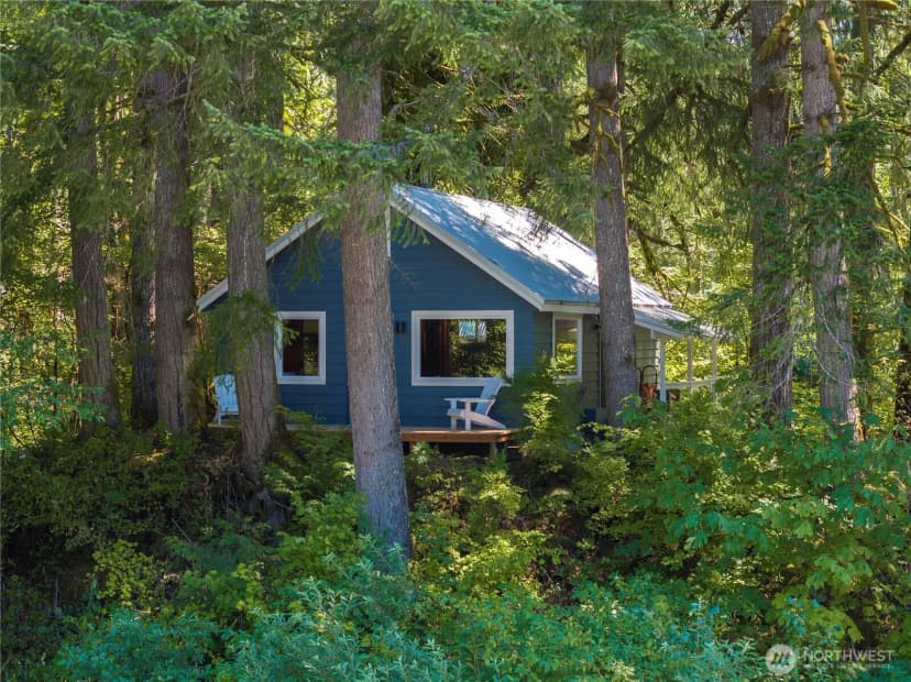 Property photo for 12319 744th Avenue Ne, Skykomish
