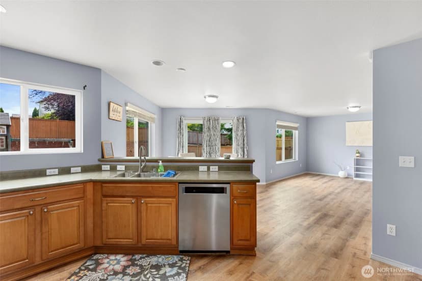 Property photo for 2345 Sw Siskin Circle, Port Orchard photo 13