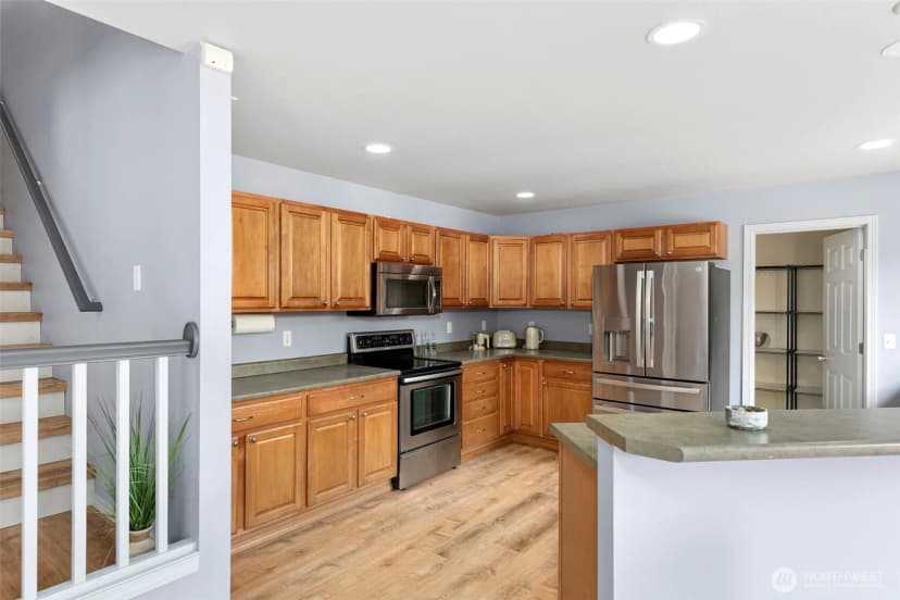 Property photo for 2345 Sw Siskin Circle, Port Orchard photo 11