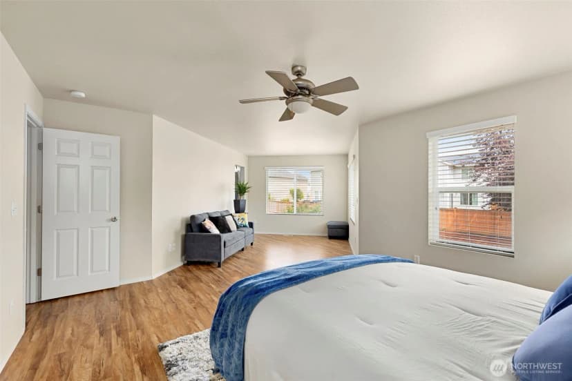 Property photo for 2345 Sw Siskin Circle, Port Orchard photo 17