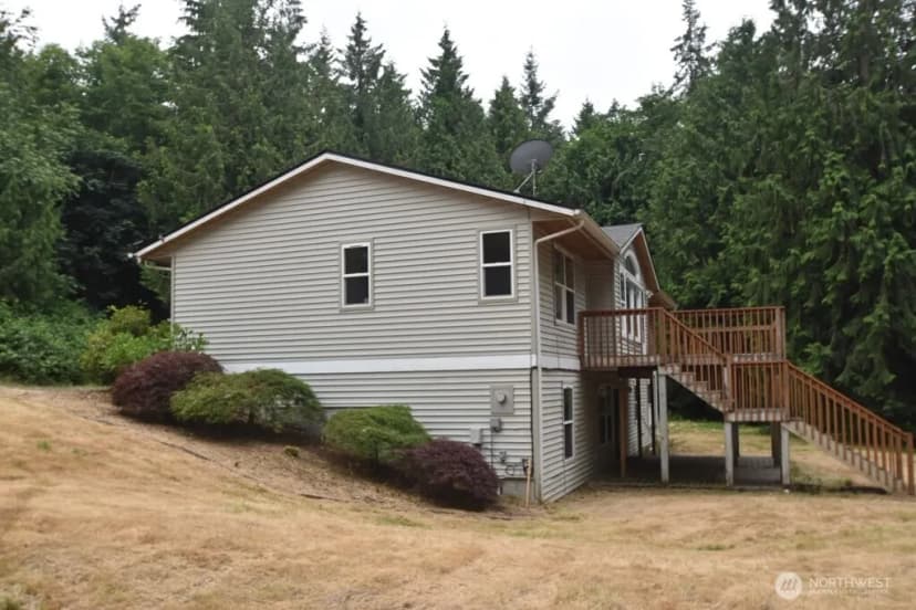 Property photo for 8004 184th Street Nw, Stanwood photo 36