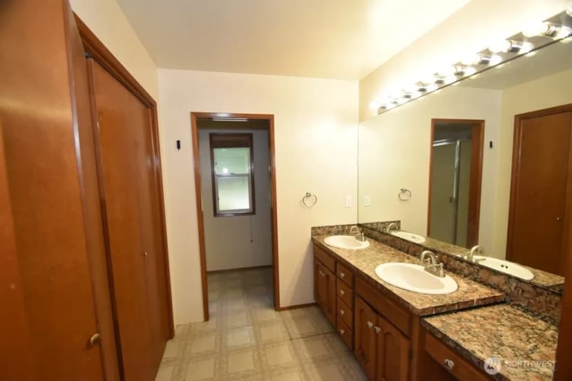 Property photo for 8004 184th Street Nw, Stanwood photo 20