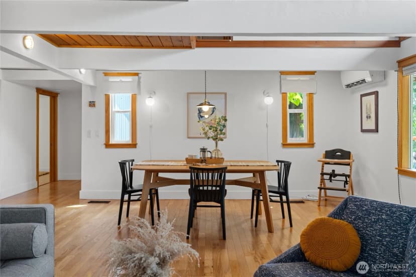 Property photo for 3555 S Holmes View Drive, Langley photo 7
