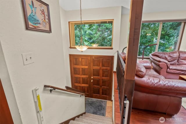 Property photo for 15911 181st Place Ne, Woodinville photo 4