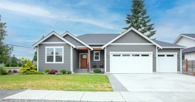 Property photo for 2101 Snowbush Street, Lynden