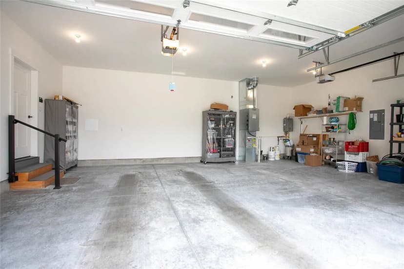 Property photo for 2101 Snowbush Street, Lynden photo 32