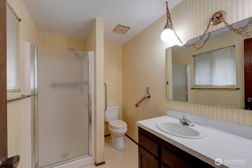 Property photo for 2305 Lakemoor Drive Sw, Olympia photo 19