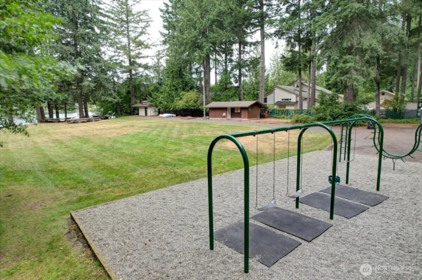 Property photo for 2305 Lakemoor Drive Sw, Olympia photo 24
