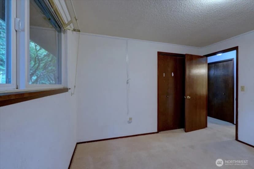 Property photo for 2305 Lakemoor Drive Sw, Olympia photo 16