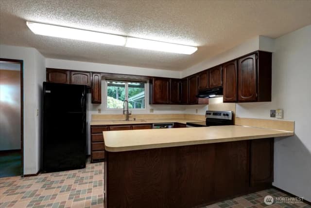 Property photo for 2305 Lakemoor Drive Sw, Olympia photo 4