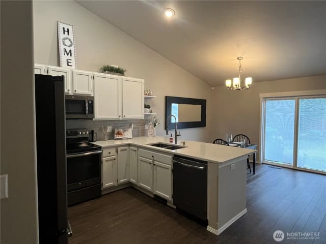 Property photo for 14912 87th Avenue E, Puyallup photo 5
