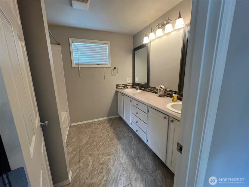 Property photo for 14912 87th Avenue E, Puyallup photo 10
