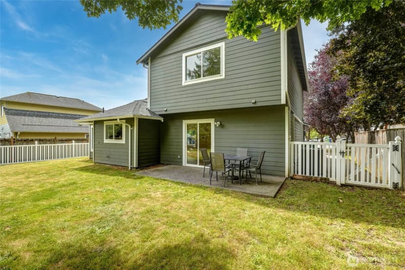Property photo for 5421 60th Place Ne, Marysville photo 22