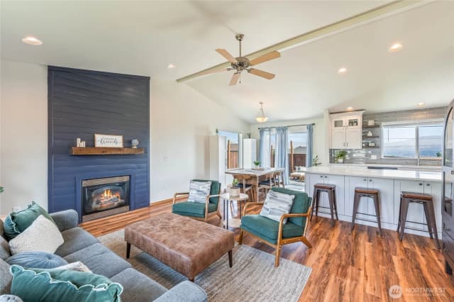 Property photo for 395 Saddlehorn Avenue, Wenatchee photo 3