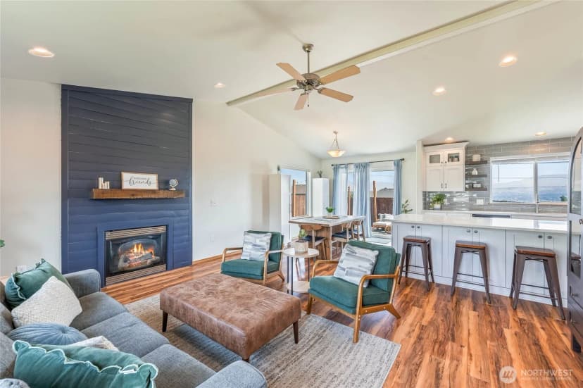 Property photo for 395 Saddlehorn Avenue, Wenatchee photo 3