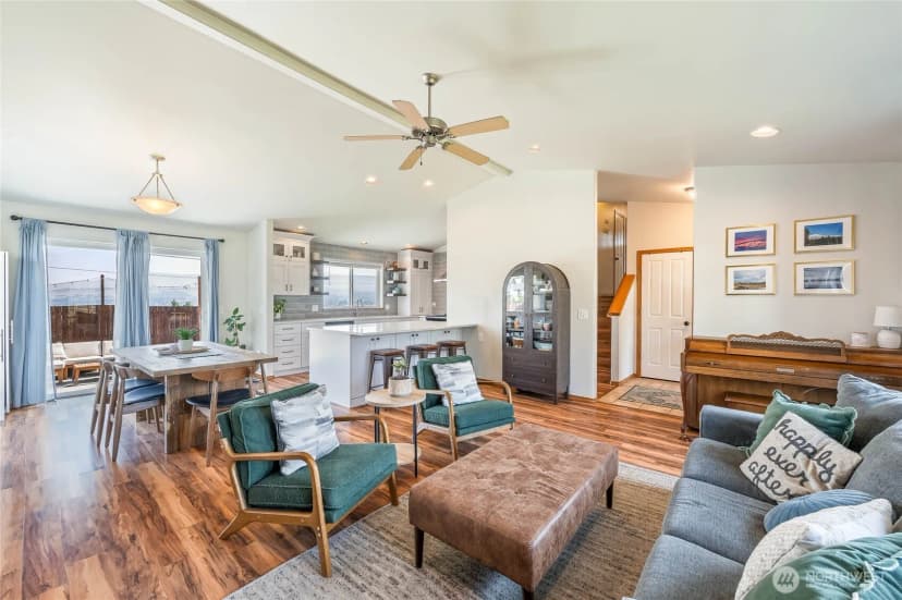 Property photo for 395 Saddlehorn Avenue, Wenatchee photo 5