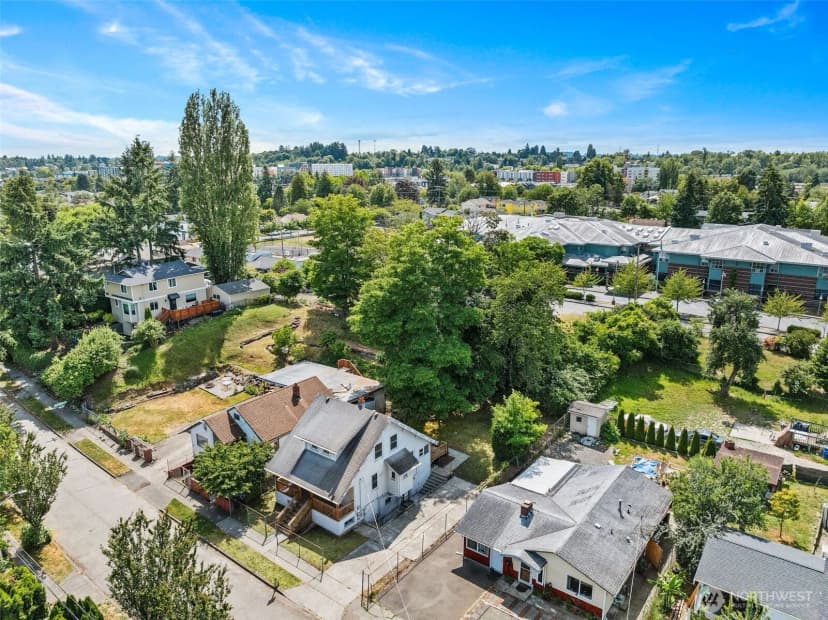 Property photo for 6719 46th Avenue S, Seattle photo 33
