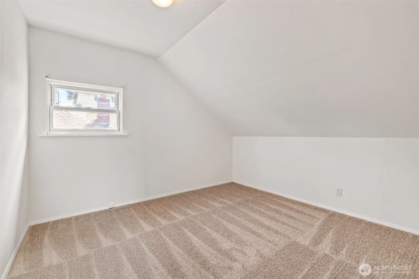 Property photo for 6719 46th Avenue S, Seattle photo 18