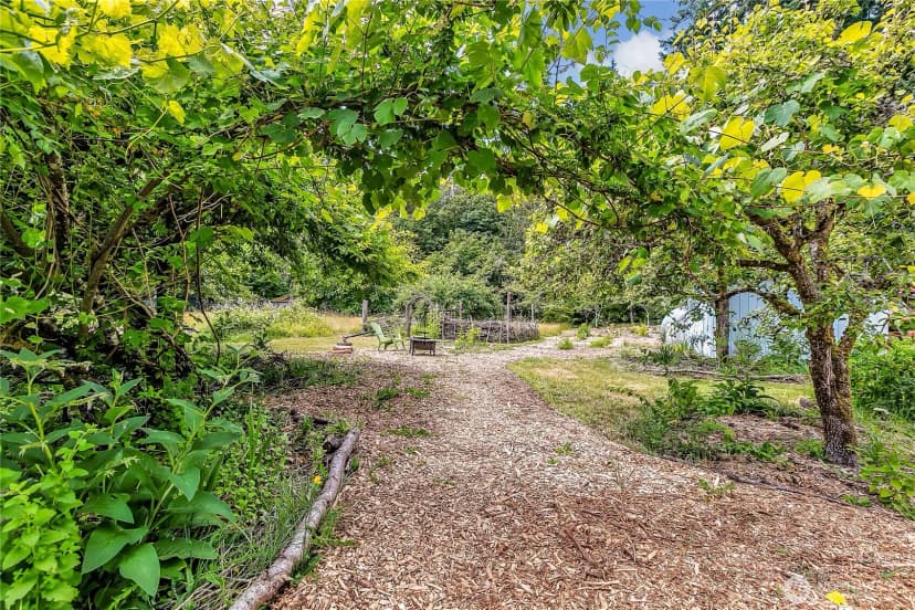 Property photo for 1400 Baby Doll Road Se, Port Orchard photo 20