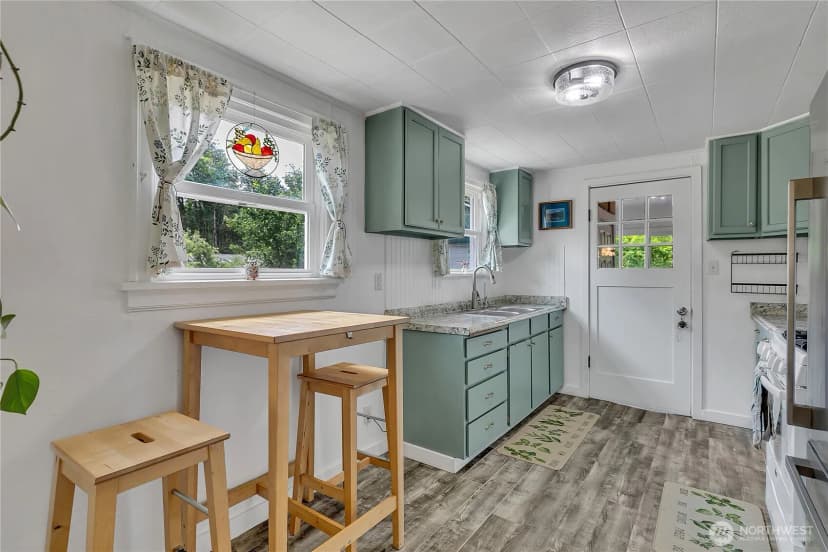 Property photo for 1400 Baby Doll Road Se, Port Orchard photo 10