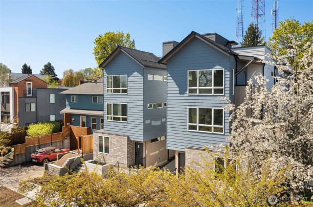 Property photo for 1625 A 21st Avenue, Seattle