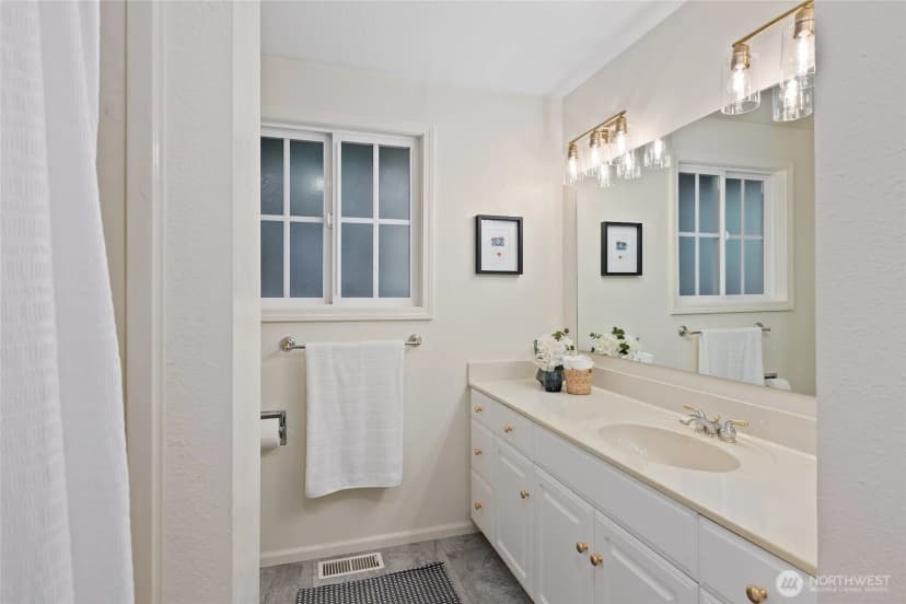 Property photo for 3420 210 Place Ne, Sammamish photo 16