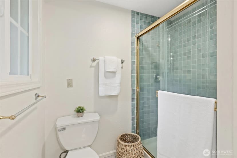 Property photo for 3420 210 Place Ne, Sammamish photo 17