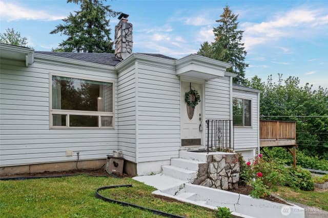Property photo for 123 Scenic View Drive, Longview photo 2