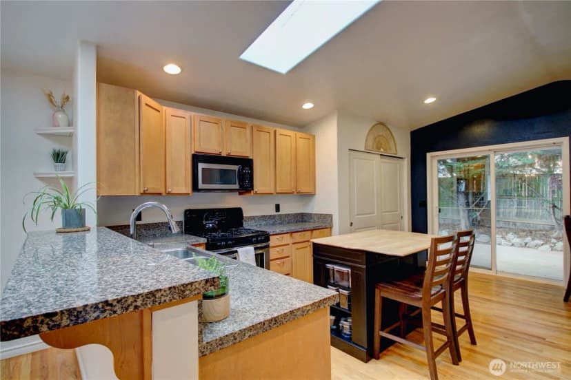 Property photo for 4031 Alyssa Court, Bellingham photo 16