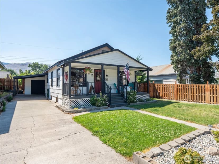 Property photo for 1018 Vassar Avenue, Wenatchee photo 5