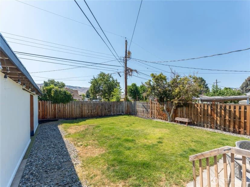 Property photo for 1018 Vassar Avenue, Wenatchee photo 39