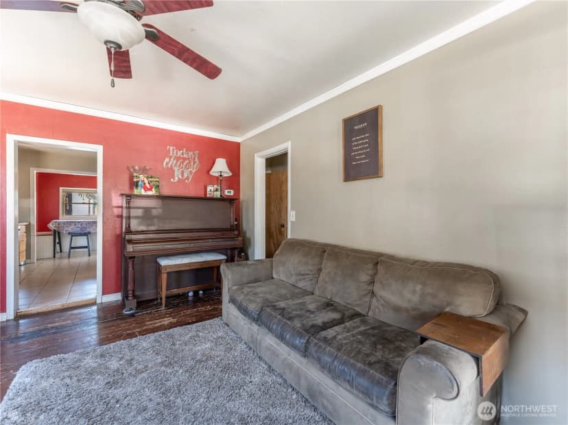 Property photo for 1018 Vassar Avenue, Wenatchee photo 12