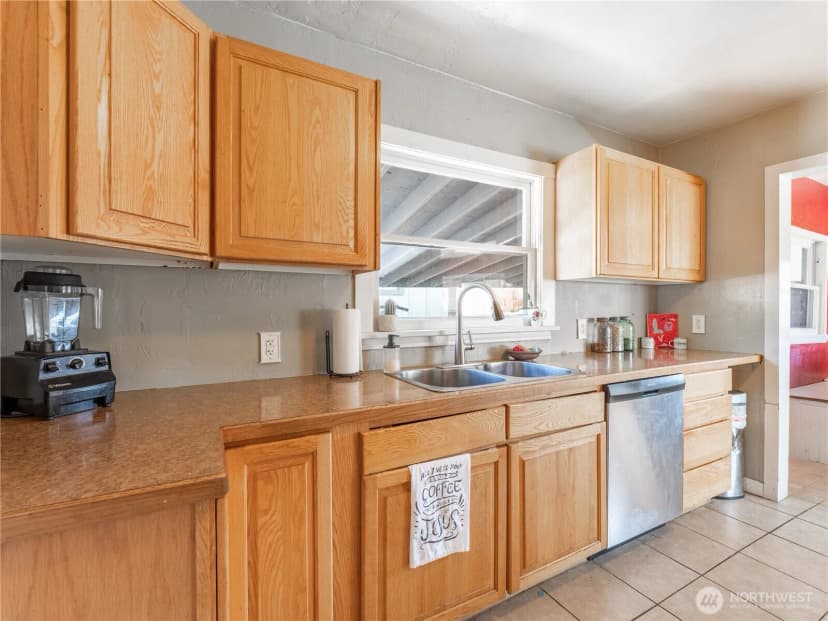 Property photo for 1018 Vassar Avenue, Wenatchee photo 16