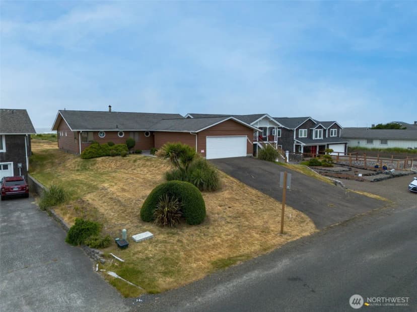 Property photo for 32601 G Street, Ocean Park