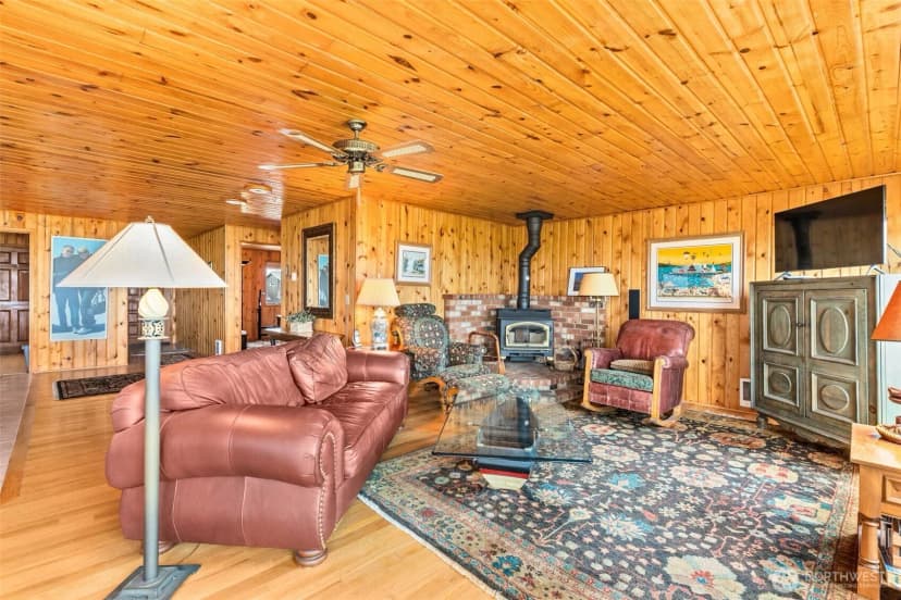 Property photo for 32601 G Street, Ocean Park photo 18
