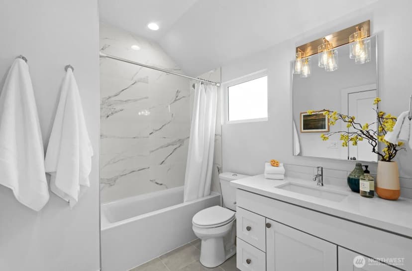Property photo for 5949 41st Avenue Sw #5, Seattle photo 23