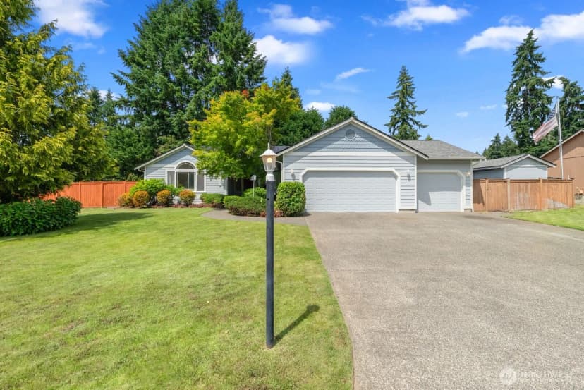 Property photo for 4707 235th Street East, Spanaway photo 3