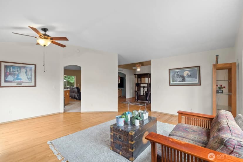 Property photo for 4707 235th Street East, Spanaway photo 9