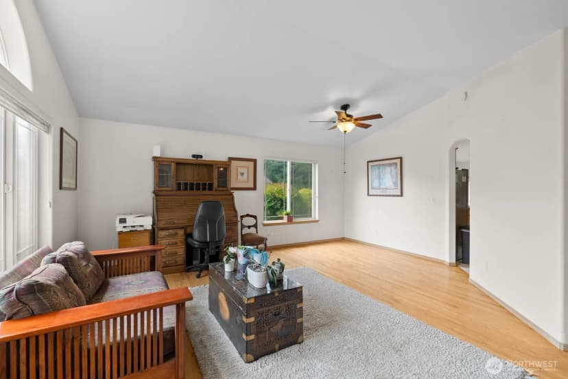 Property photo for 4707 235th Street East, Spanaway photo 8