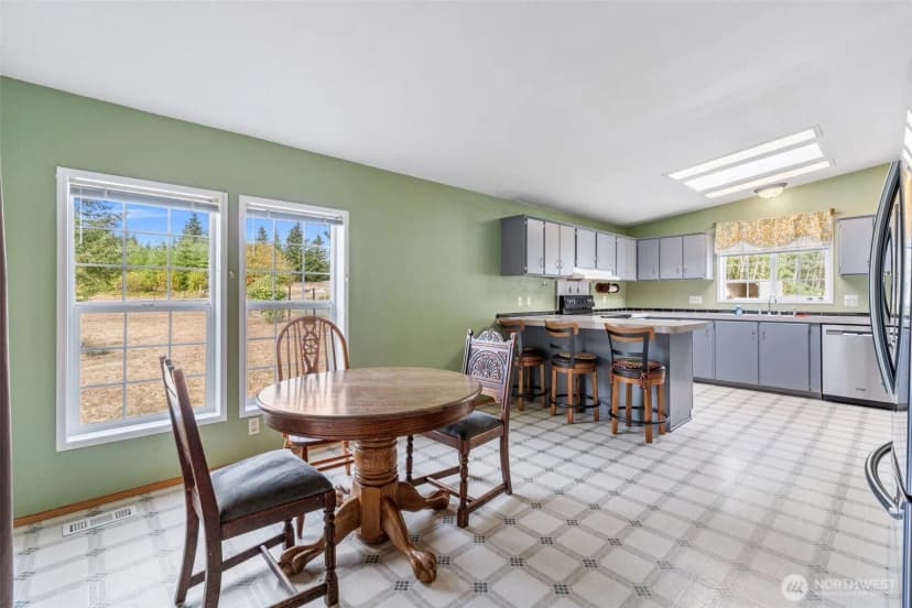 Property photo for 1332 Centralia Alpha Road, Chehalis photo 19