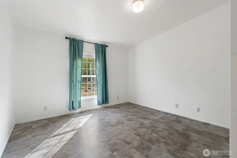 Property photo for 1332 Centralia Alpha Road, Chehalis photo 18
