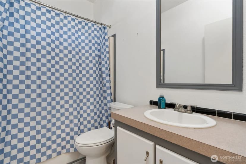 Property photo for 1332 Centralia Alpha Road, Chehalis photo 33
