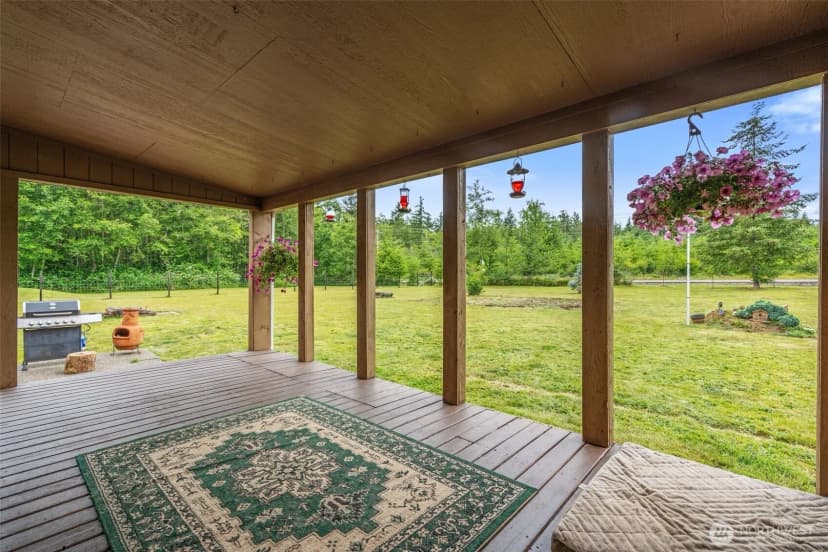 Property photo for 1332 Centralia Alpha Road, Chehalis photo 3