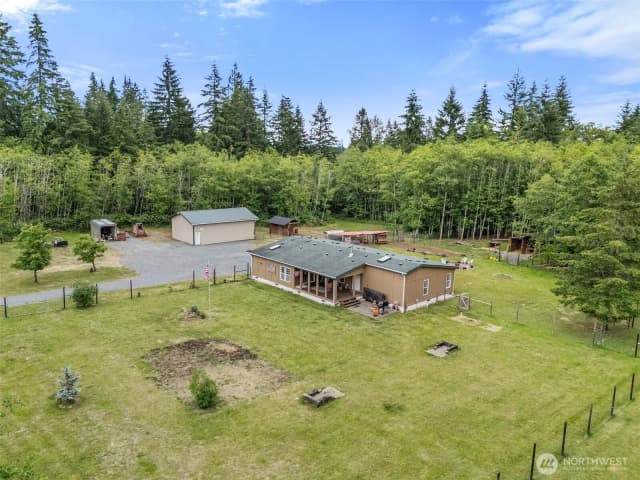 Property photo for 1332 Centralia Alpha Road, Chehalis photo 5