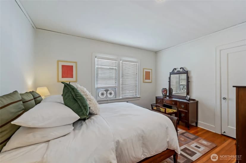 Property photo for 912 N 88th Street, Seattle photo 17