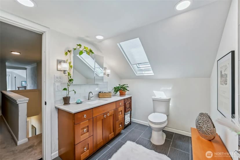 Property photo for 912 N 88th Street, Seattle photo 20